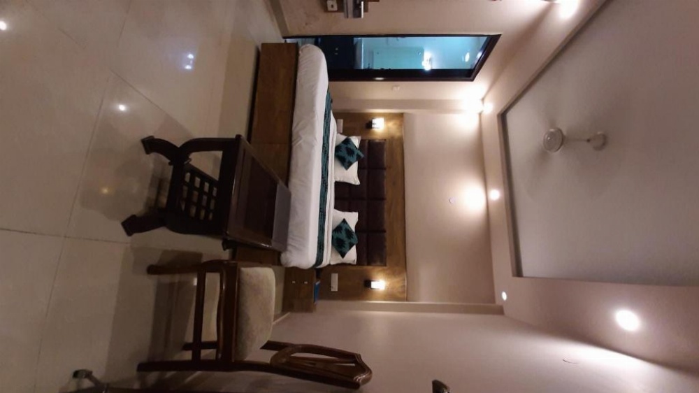KRISHNA INN